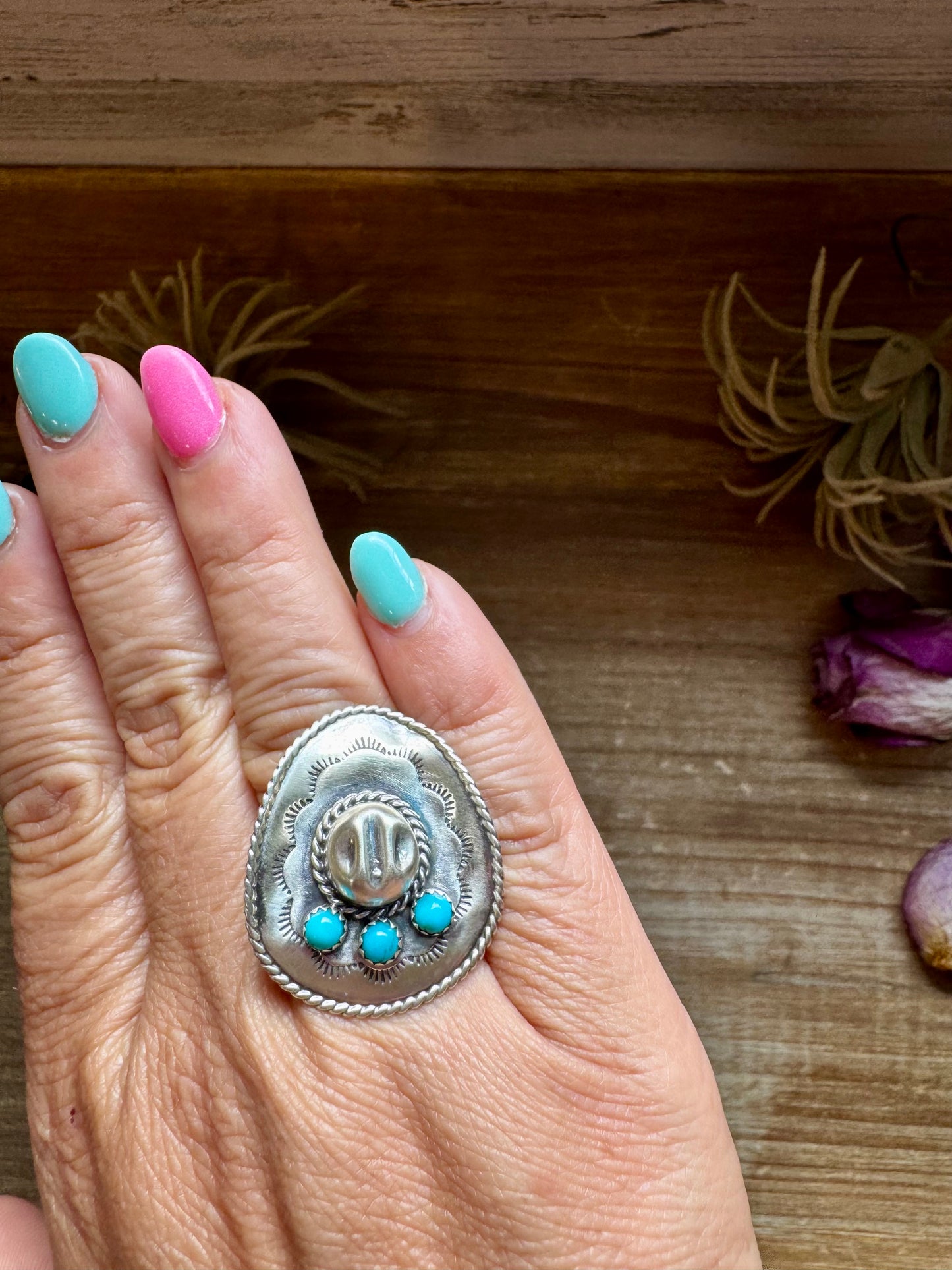 Cowboy Hat Ring with Kingman Turquoise – Triple Stone – Size 7.5 – Sterling Silver