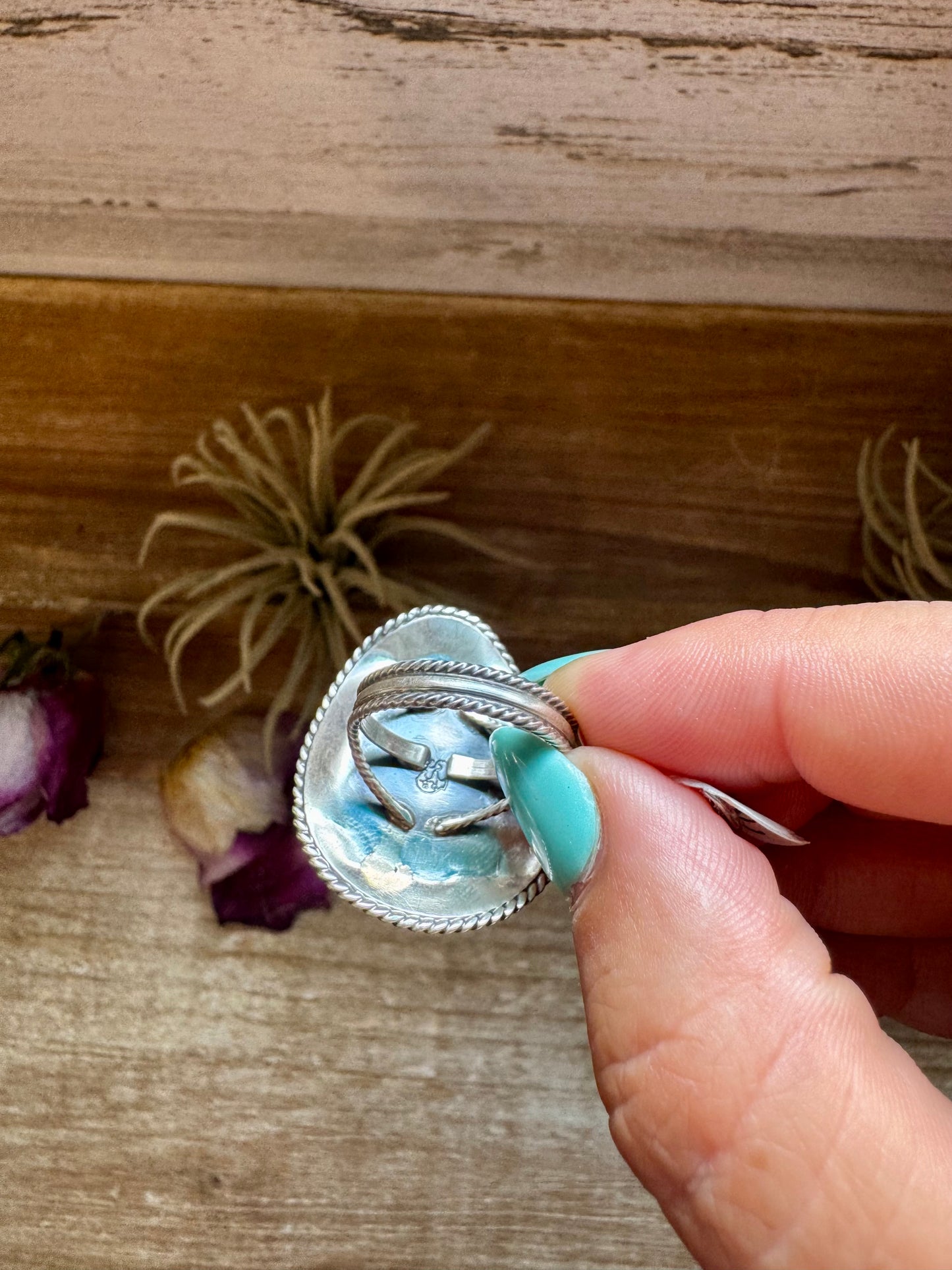 Cowboy Hat Ring with Kingman Turquoise – Triple Stone – Size 7.5 – Sterling Silver