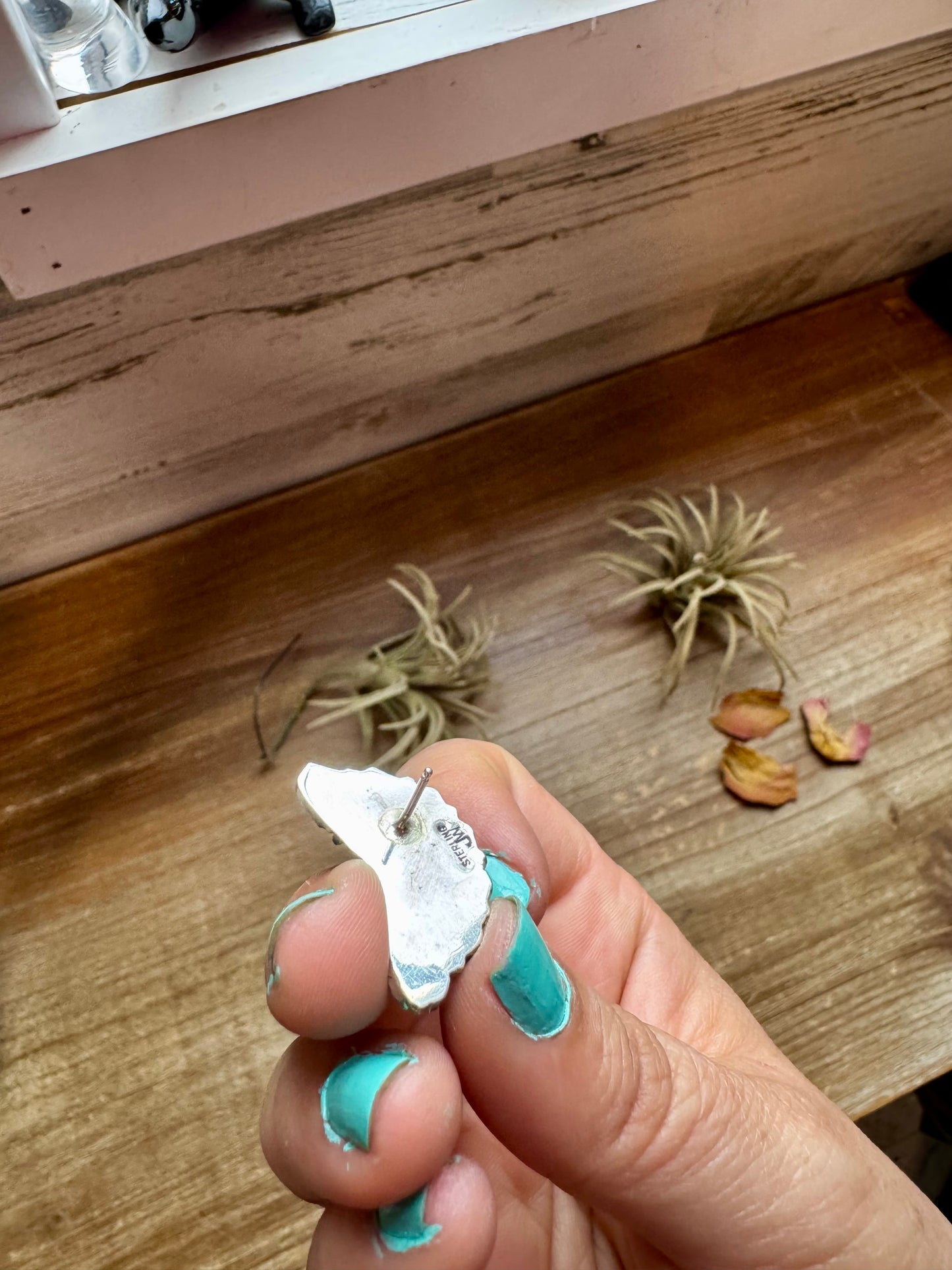 Half cluster earrings handcrafted with vibrant pink dahlia stones set in solid sterling silver. Stamped JW and made in the USA. Each pair is one of a kind. Curated by The Bijoux FAB.