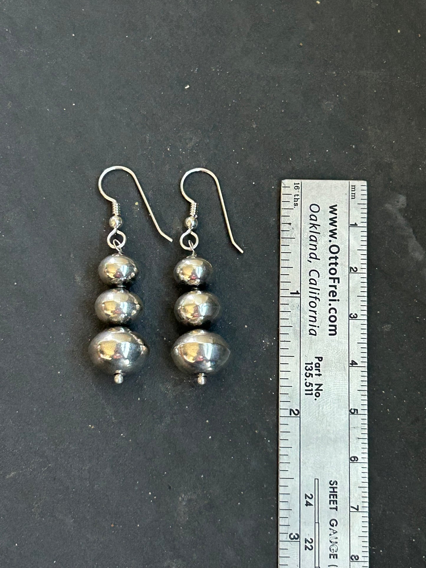 Sterling Silver Tapered Ponca Pearl Dangle Earrings – Artist Jason Ogg