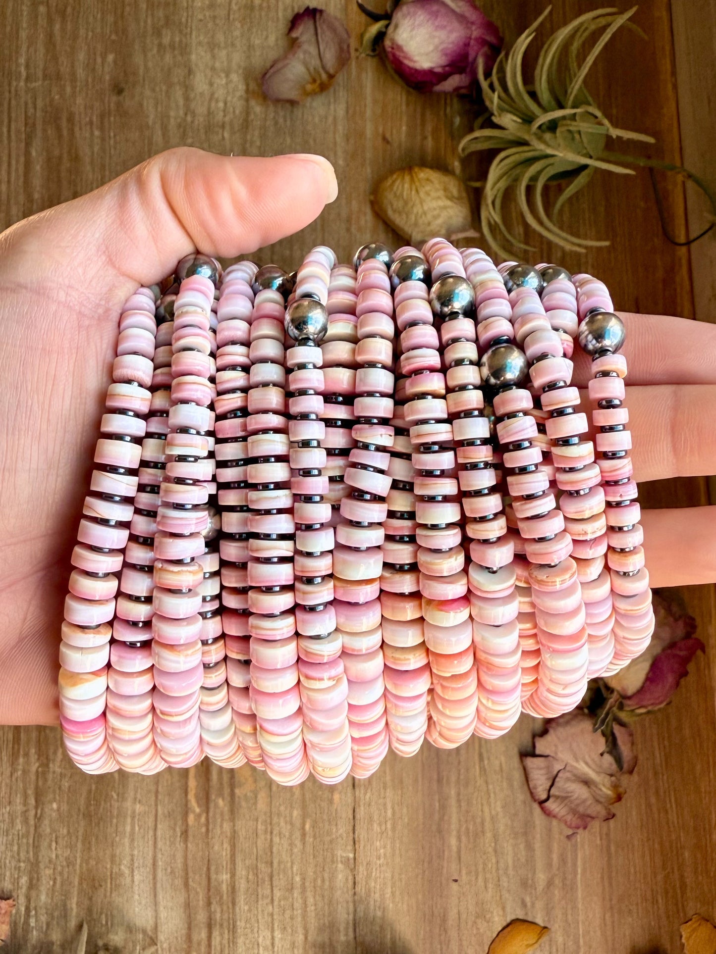 Pink Conch Graduated Heishi & Hematite Necklace – 20.5"