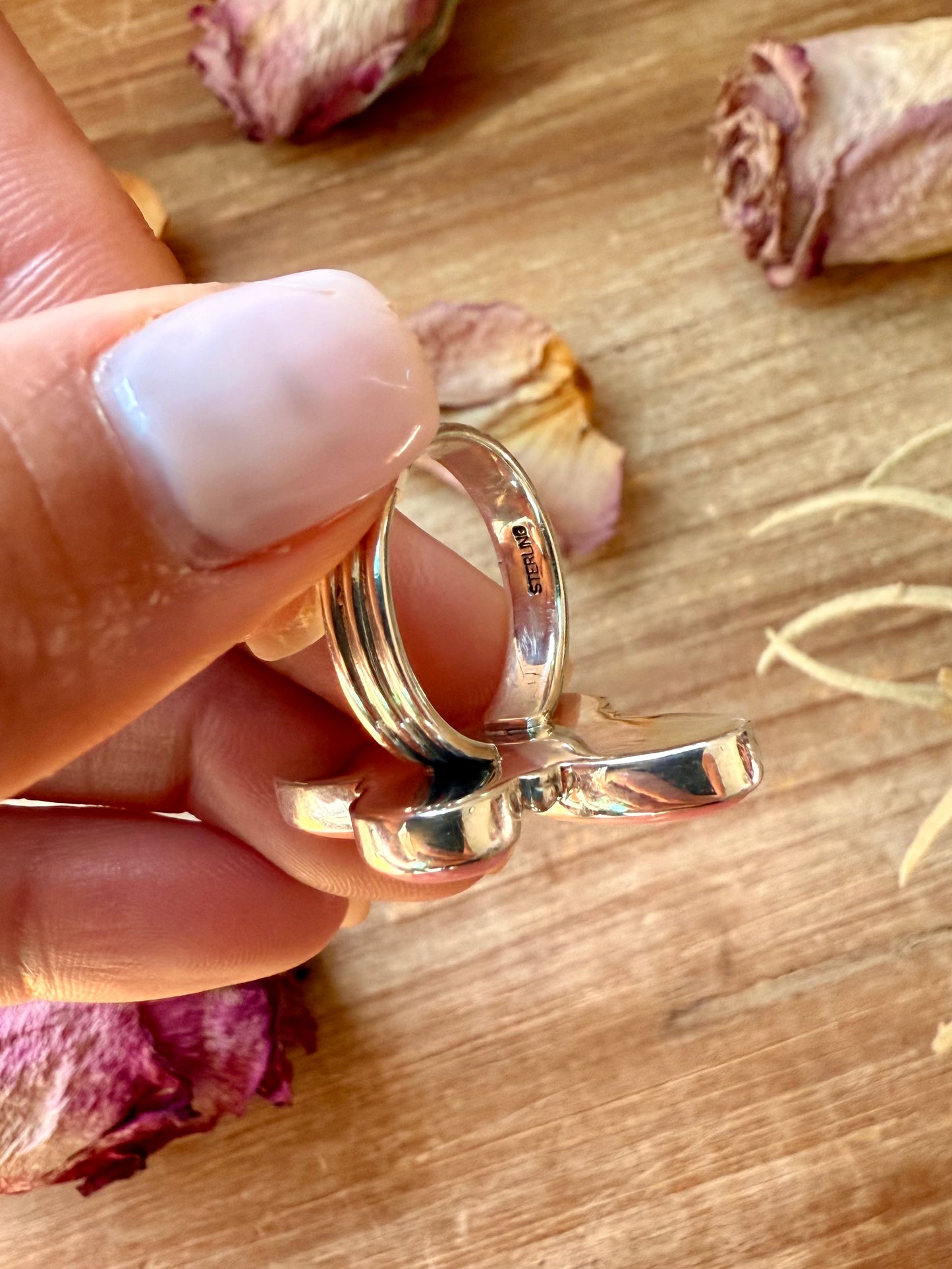 Pink Conch Shell Sterling Silver Ring – Size 7 or 8