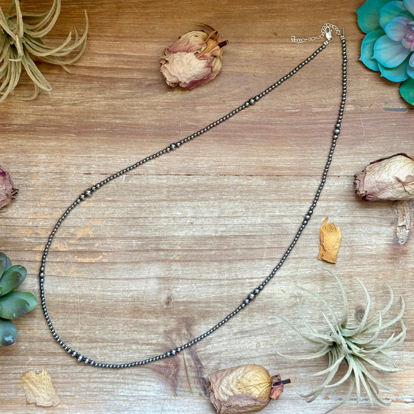 28” Graduated Sterling Silver Pearl Necklace