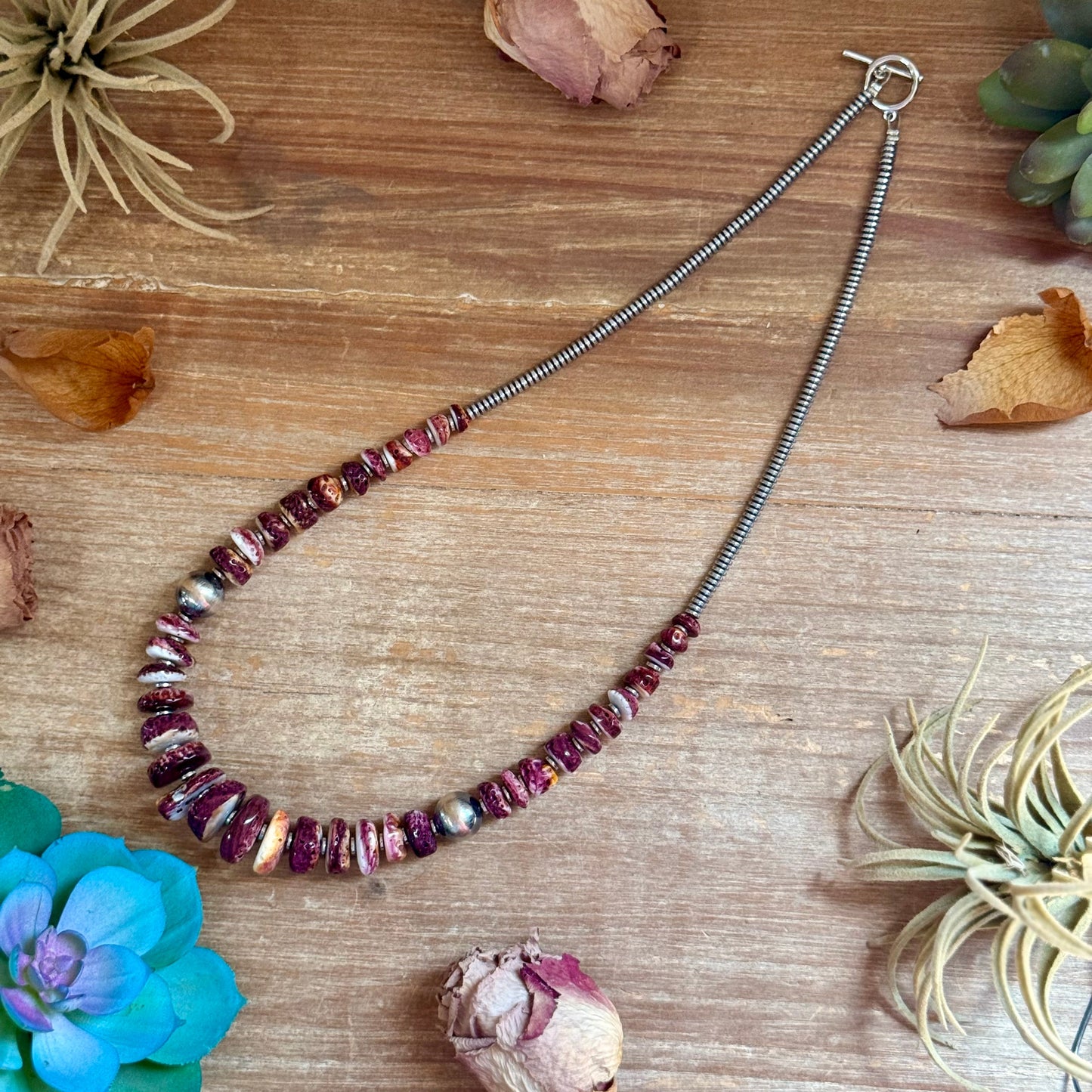 22-Inch Graduated Purple Spiny Sterling Silver Pearl Necklace