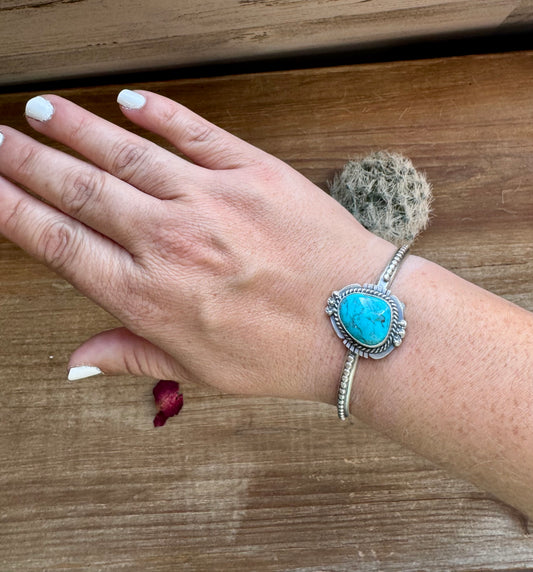 Cuff - Sterling silver Cuff Bracelet with Kingman turquoise