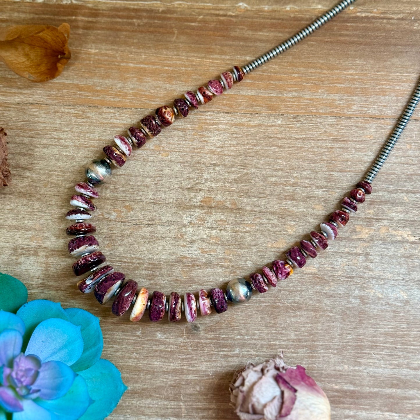 22-Inch Graduated Purple Spiny Sterling Silver Pearl Necklace