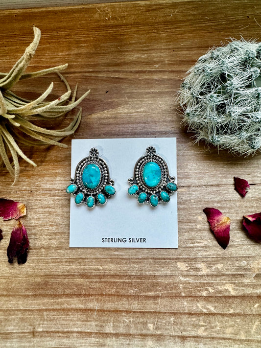 Stud earrings Kingman turquoise and sterling silver