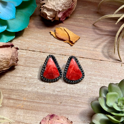 MJ Large Red Spiny Oyster Teardrop Stud Earrings with Beaded Wire