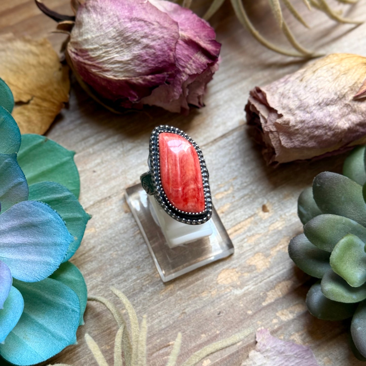 MJ Ring - Spiny Oyster Free Form Adjustable Ring