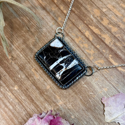 MJ White Buffalo Bar Necklace – Sterling Silver