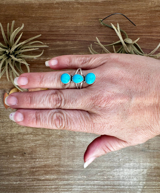 Sterling silver ring with three Kingman turquoise stones, size 9.5