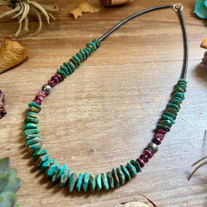 Graduated Green Turquoise & Purple Spiny Oyster Necklace