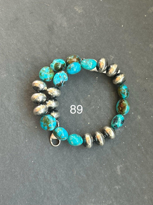Sterling Silver Spiderweb Kingman Turquoise & Ponca Pearl Memory Wire Bracelet – Fits Up to 9” Wrist – Artist Jason Ogg