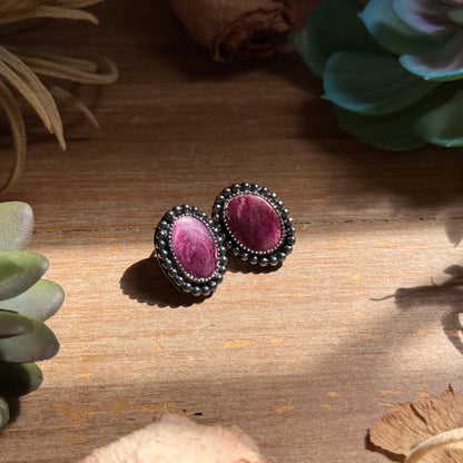 MJ Dark Purple Spiny Oyster Oval Stud Earrings with Beaded Wire