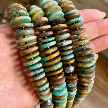 23” Dark Green Turquoise Graduated Necklace – Sterling Silver & Hematite