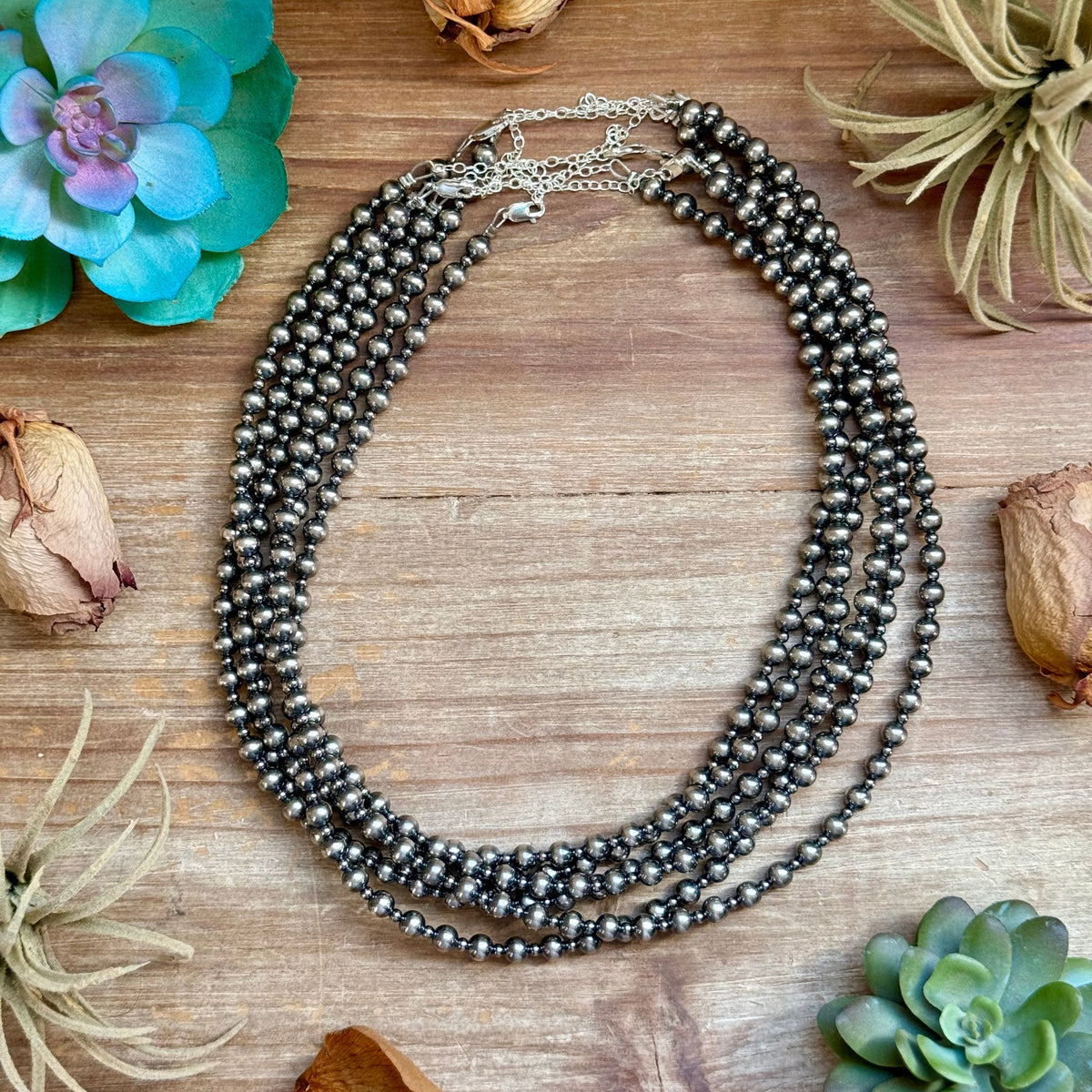 18-Inch Alternating Sterling Silver Pearl Necklace