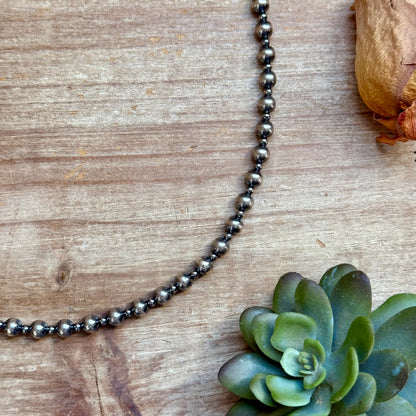 18-Inch Alternating Sterling Silver Pearl Necklace