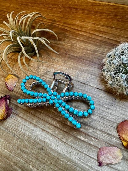 Turquoise magnesite bead bow hair clips