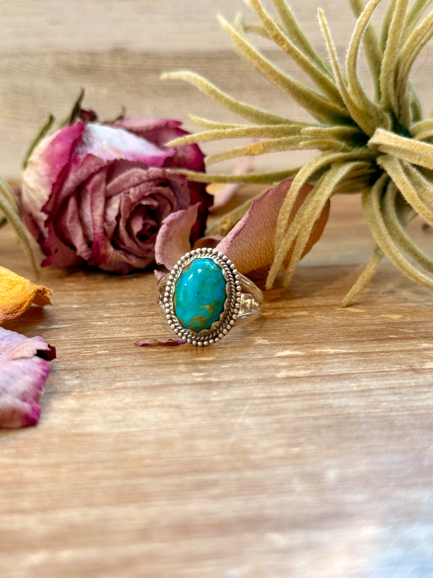 Kingman Turquoise Sterling Silver Ring – Size 8.5