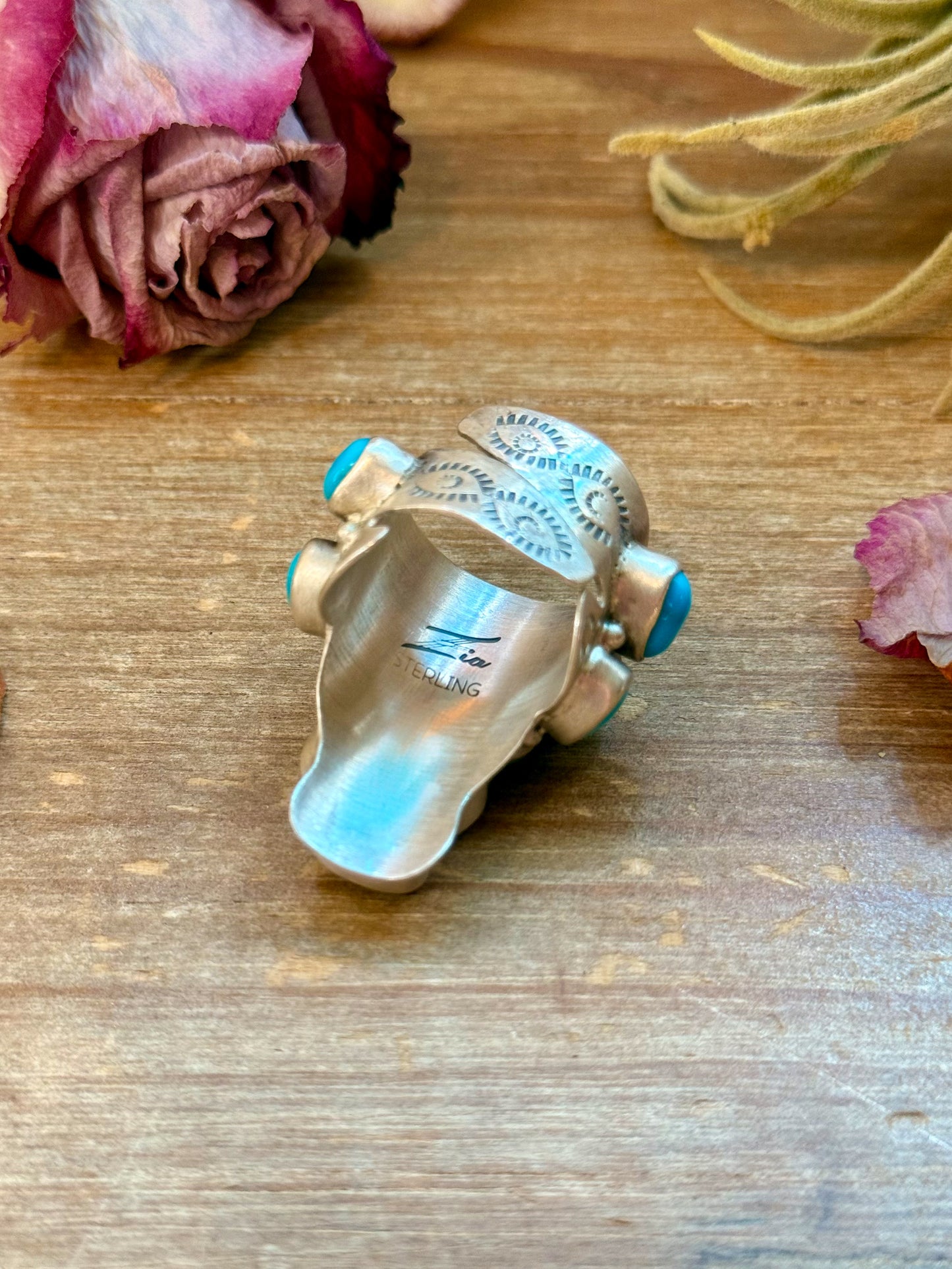 Kingman Turquoise Longhorn Sterling Silver Ring – Adjustable (Fits 8+)