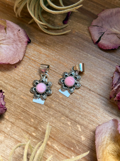 Pink Conch Shell Sterling Silver Flower Pendant