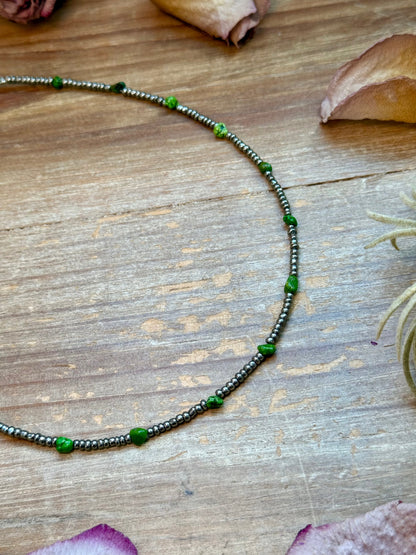 Green Turquoise Glass Seed Bead Necklace – 14 Inch