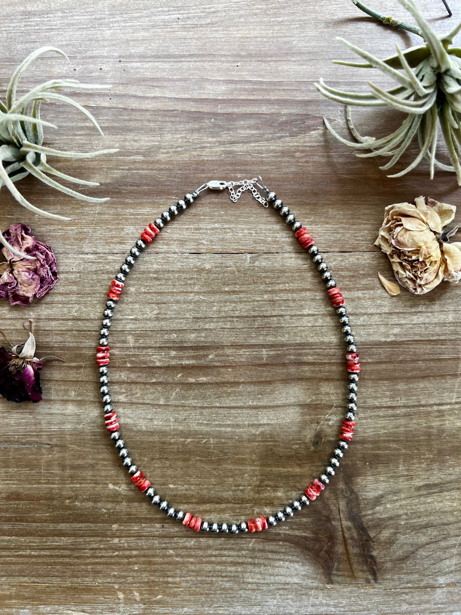 18 Inch 5 mm Navajos necklace with red spiny rondelle