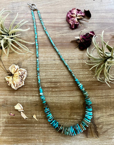 22 inch graduated turquoise necklace - tri-color second version