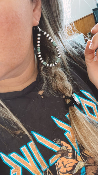 Fall real turquoise and 6 mm Navajos teardrop earrings