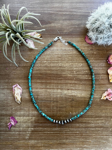 Real turquoise choker and Navajos pearl - blue side