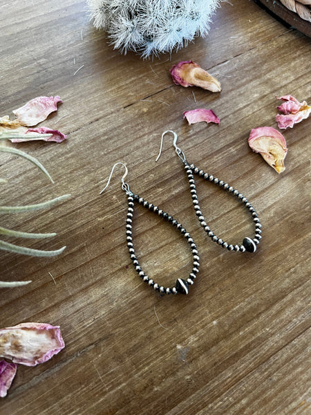 Smaller Navajo earrings teardrop - Navajos beads jewelry